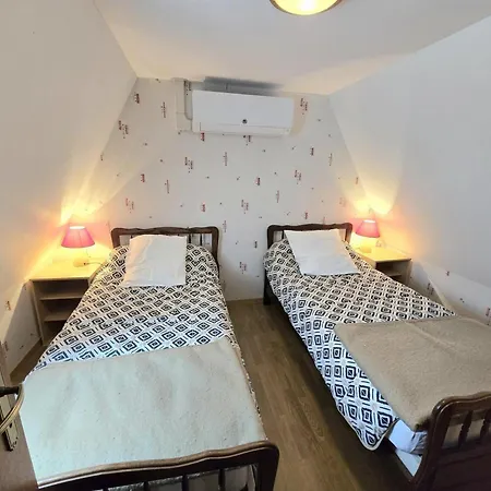 Feriehus Charmante Maison Individuelle Avec Terrasse Et Bbq En Dordogne, Animaux Acceptes - Fr-1-616-185 *