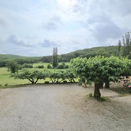 Charmante Maison Individuelle Avec Terrasse Et Bbq En Dordogne, Animaux Acceptes - Fr-1-616-185 Aubas