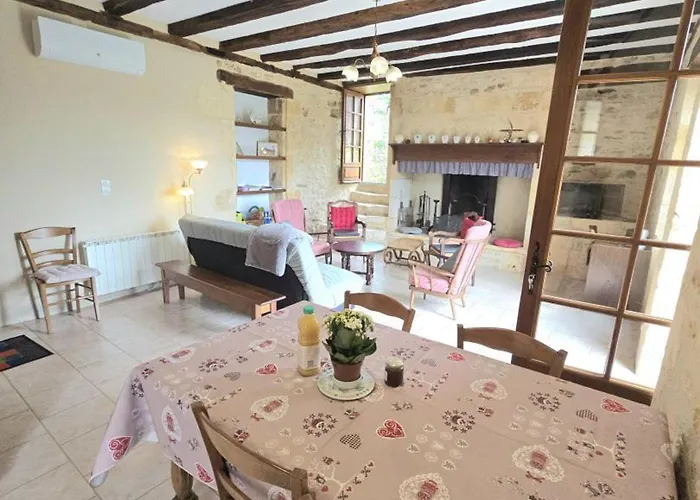 Charmante Maison Individuelle Avec Terrasse Et Bbq En Dordogne, Animaux Acceptes - Fr-1-616-185 Feriehus Aubas